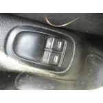 PEUGEOT 206 BERLINA PEUGEOT 206 BERLINA '2005 X-LINE GRIS 2002