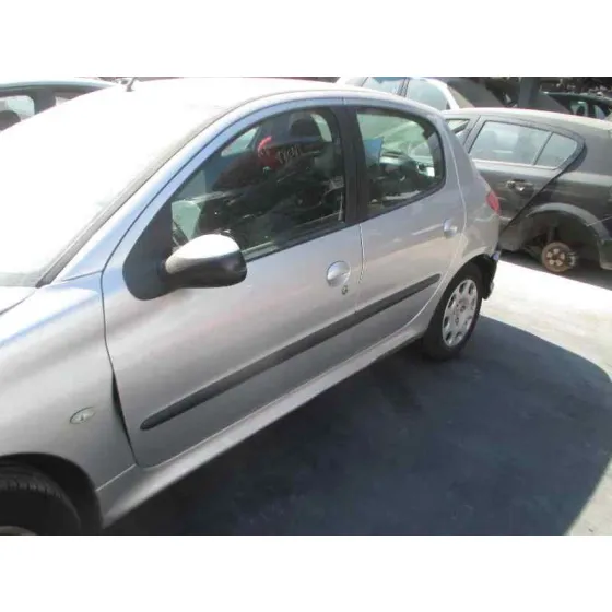 PEUGEOT 206 BERLINA '2005 X-LINE GRIS