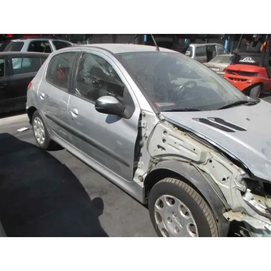 PEUGEOT 206 BERLINA '2005 X-LINE GRIS