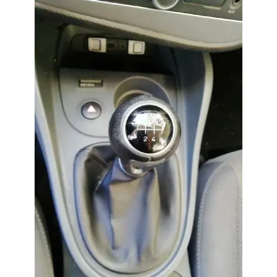 SEAT LEON (1P1) '2010 STYLANCE / STYLE NEGRO