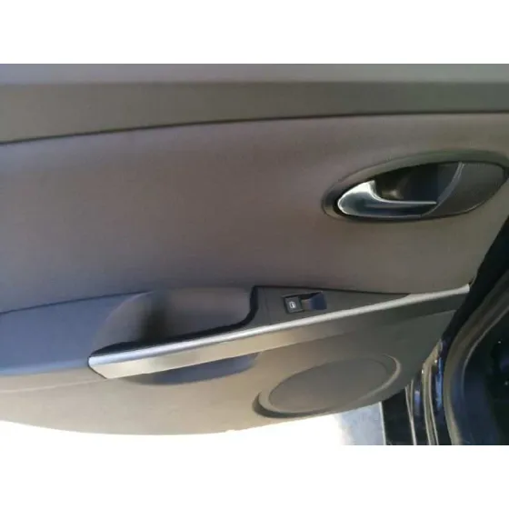 SEAT LEON (1P1) '2010 STYLANCE / STYLE NEGRO