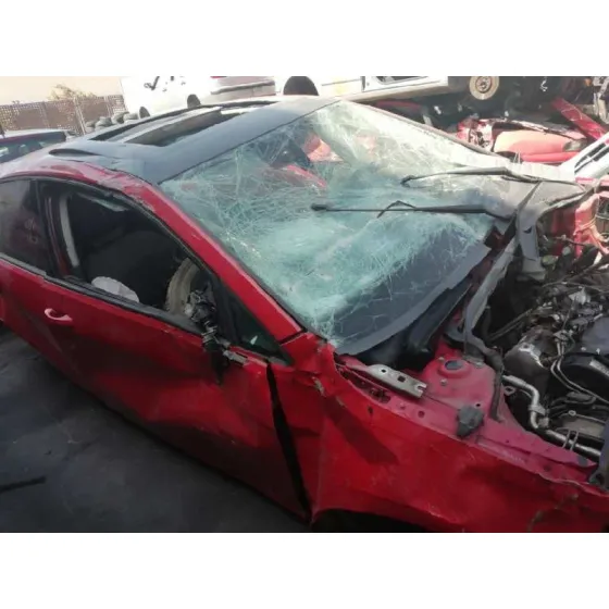 VOLKSWAGEN GOLF VII LIM. '2016 ADVANCE BLUEMOTION TECH. ROJO