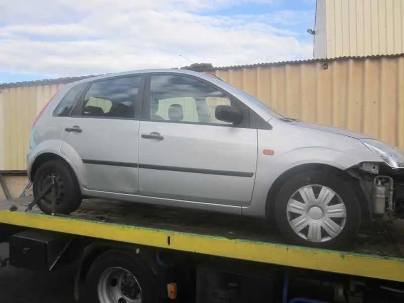 FORD FIESTA (CBK) FORD FIESTA (CBK) '2003 TREND PLATA 2001