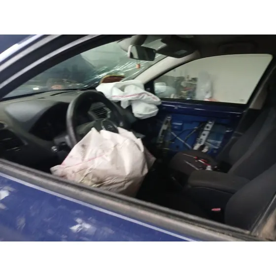 MOTOR K4M D8 MANUAL 5V CVF/KW: 11.64/82