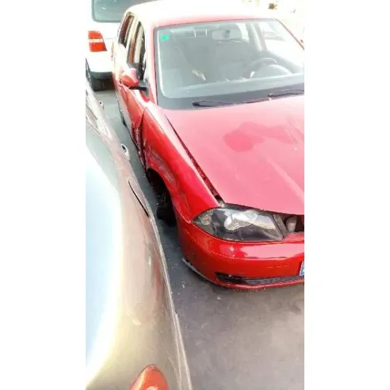SEAT IBIZA (6L1) '2004 COOL ROJO