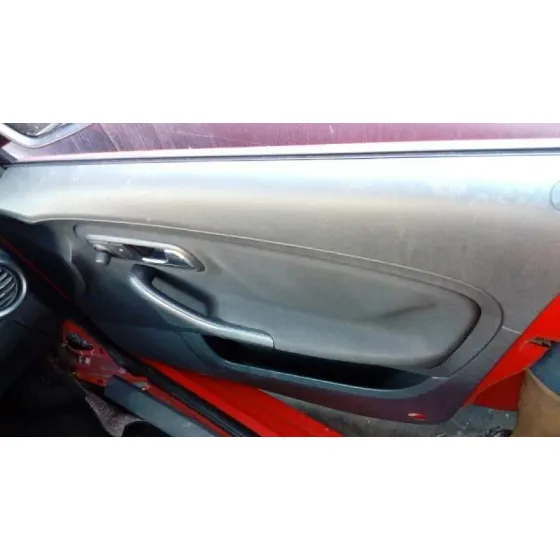 SEAT IBIZA (6L1) '2004 COOL ROJO