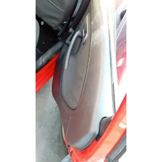 SEAT IBIZA (6L1) '2004 COOL ROJO