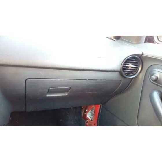 SEAT IBIZA (6L1) '2004 COOL ROJO