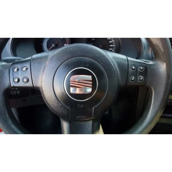 SEAT IBIZA (6L1) '2004 COOL ROJO