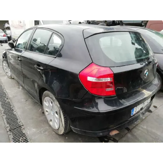 BMW SERIE 1 BERLINA (E81/E87) '2008 2.0 TURBODIESEL CAT NEGRO