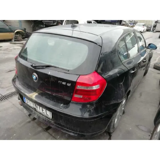 BMW SERIE 1 BERLINA (E81/E87) '2008 2.0 TURBODIESEL CAT NEGRO