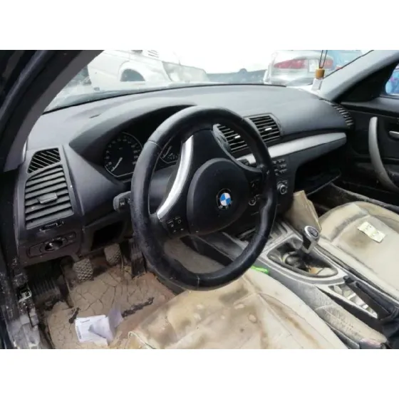 BMW SERIE 1 BERLINA (E81/E87) '2008 2.0 TURBODIESEL CAT NEGRO