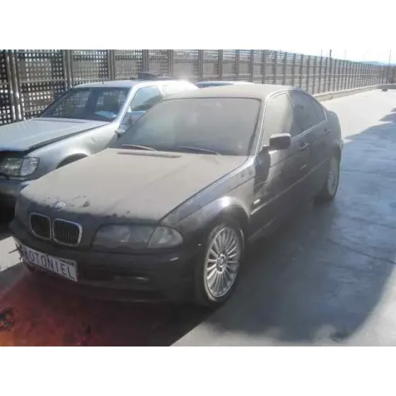 BMW SERIE 3 BERLINA (E46) '2001 330D NEGRO