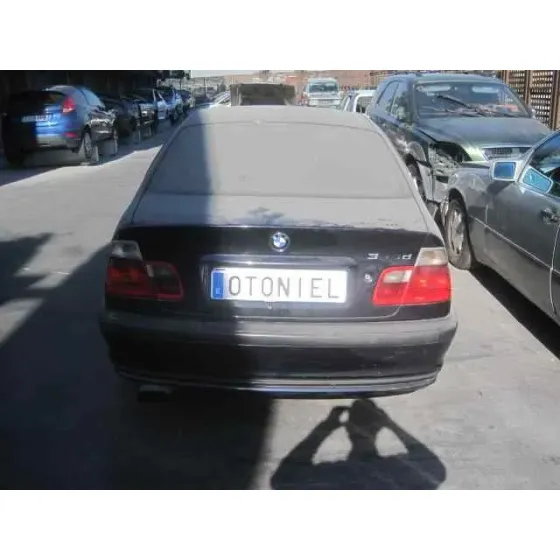 BMW SERIE 3 BERLINA (E46) '2001 330D NEGRO