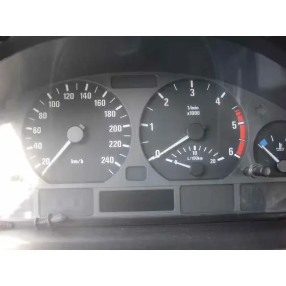 BMW SERIE 3 BERLINA (E46) '2001 330D NEGRO