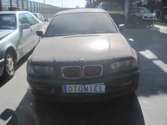 BMW SERIE 3 BERLINA (E46) '2001 330D NEGRO