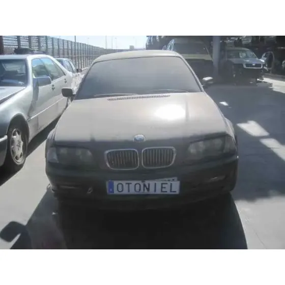BMW SERIE 3 BERLINA (E46) '2001 330D NEGRO