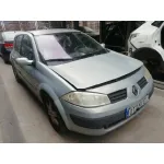 RENAULT MEGANE II BERLINA 5P RENAULT MEGANE II BERLINA 5P '2004 CONFORT AUTHENTIQUE GRIS 2002