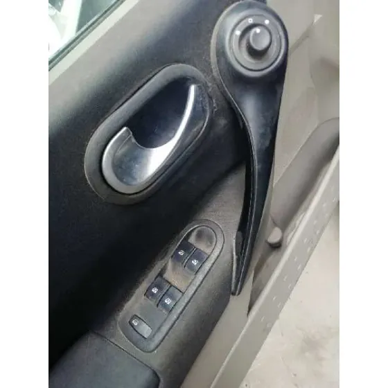 RENAULT MEGANE II BERLINA 5P '2004 CONFORT AUTHENTIQUE GRIS