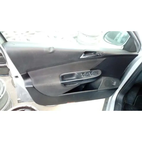 VOLKSWAGEN PASSAT BERLINA (3C2) '2006 HIGHLINE PLATA