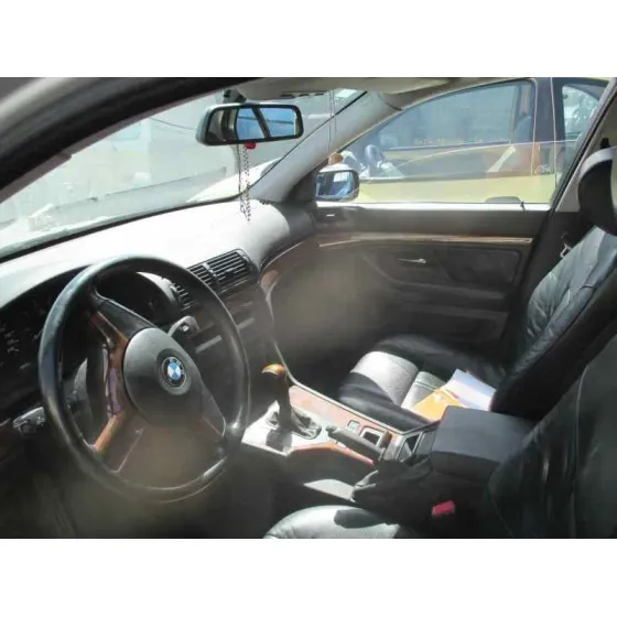BMW SERIE 5 BERLINA (E39) '2001 3.0 24V TURBODIESEL CAT PLATA