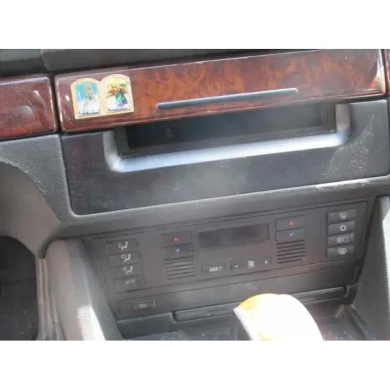BMW SERIE 5 BERLINA (E39) '2001 3.0 24V TURBODIESEL CAT PLATA