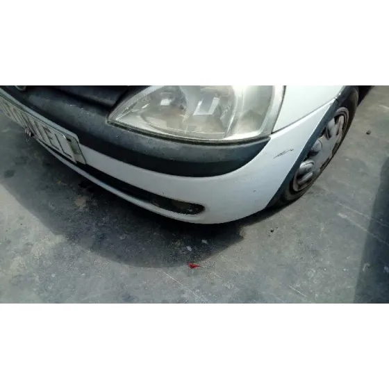 OPEL CORSA C '2000 1.0 12V CAT (Z 10 XE / LW3) BLANCO