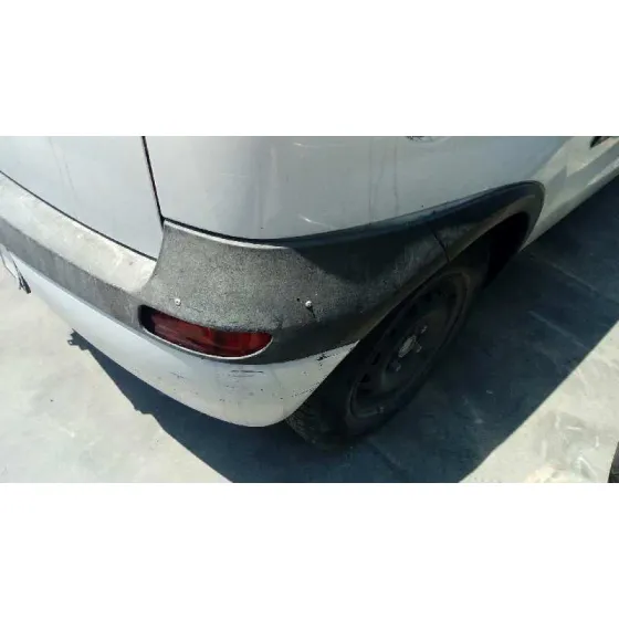 OPEL CORSA C '2000 1.0 12V CAT (Z 10 XE / LW3) BLANCO