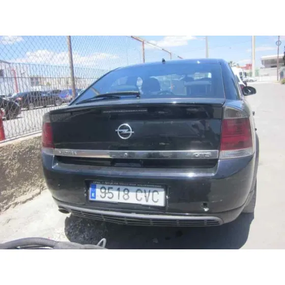 OPEL VECTRA C BERLINA '2004 COMFORT NEGRO