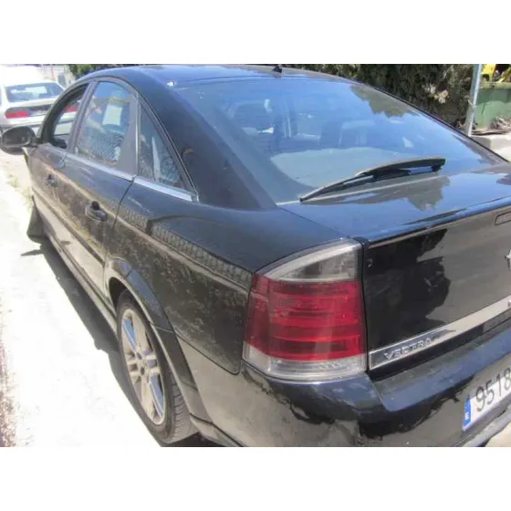 OPEL VECTRA C BERLINA '2004 COMFORT NEGRO