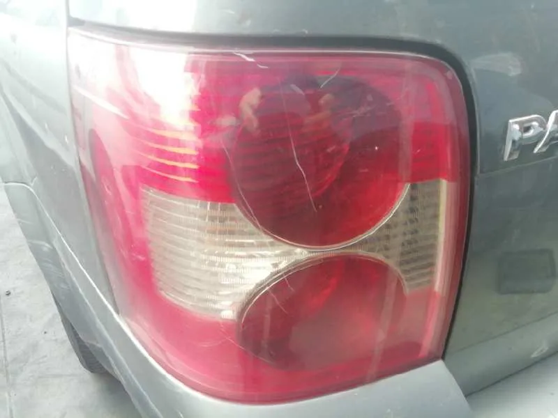 VOLKSWAGEN PASSAT VARIANT (3B6) '2003 1.9 TDI