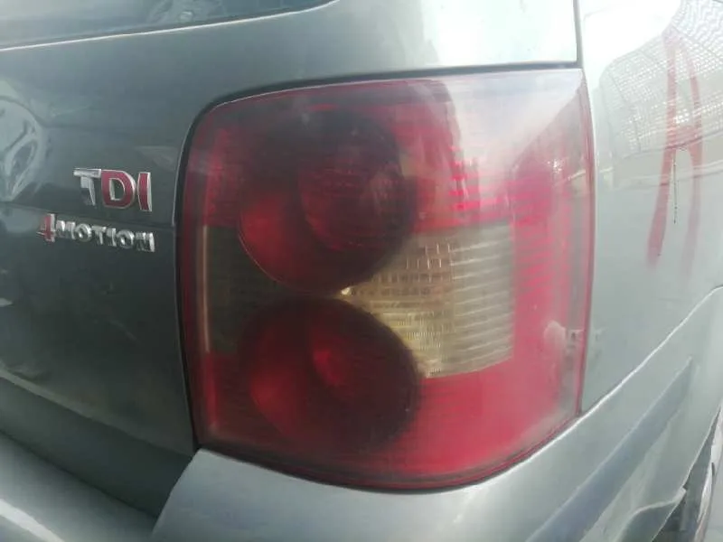 VOLKSWAGEN PASSAT VARIANT (3B6) '2003 1.9 TDI