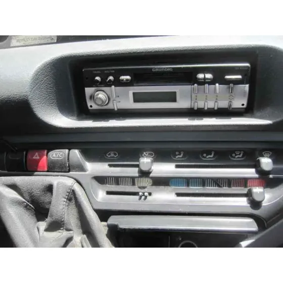 FIAT SCUDO (222) '2004 2.0 16V JTD ELX KOMBI (7 SITZE) AMARILLO