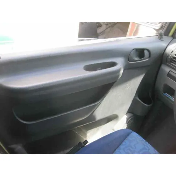 FIAT SCUDO (222) '2004 2.0 16V JTD ELX KOMBI (7 SITZE) AMARILLO