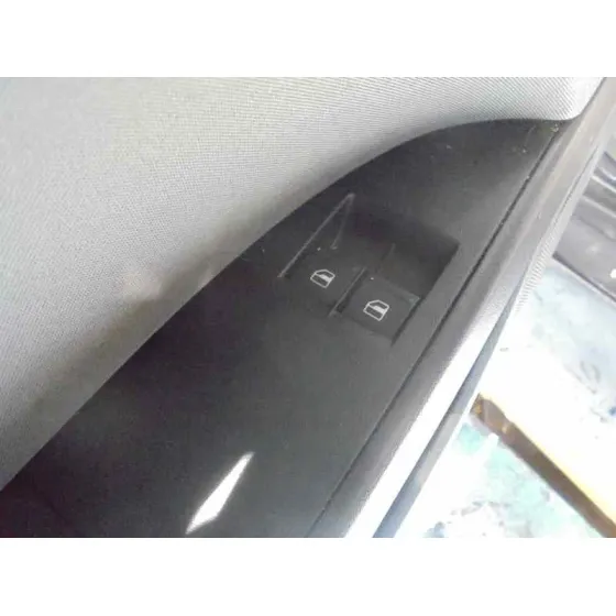 SEAT LEON (1P1) '2007 REFERENCE NEGRO