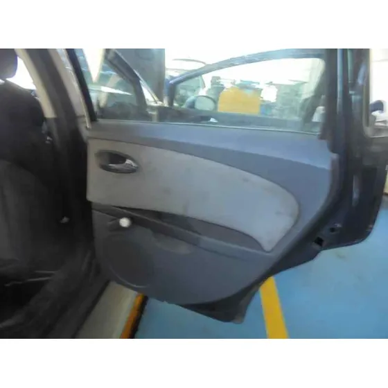 SEAT LEON (1P1) '2007 REFERENCE NEGRO