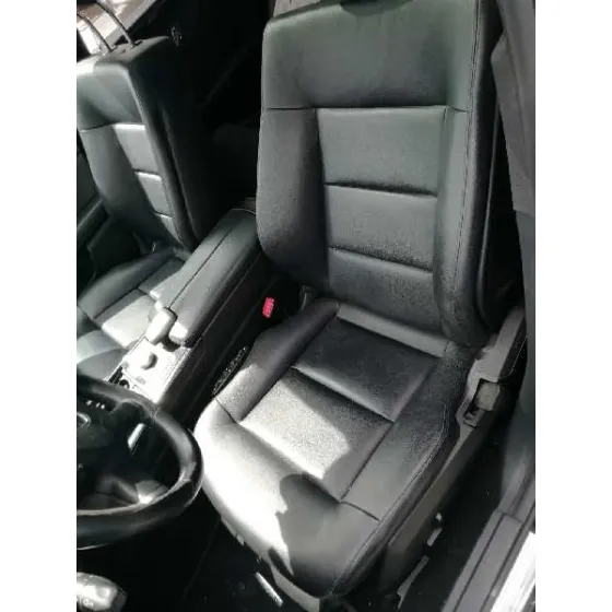 MERCEDES CLASE E (W212) LIM. '2011 E 300 CDI BLUEEFFICIENCY S&S (212.021) NEGRO 642850 170KW