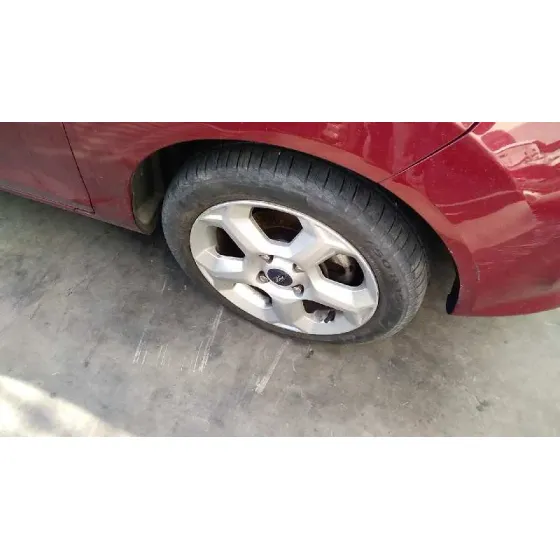 FORD FIESTA (CB1) '2009 AMBIENTE ROJO