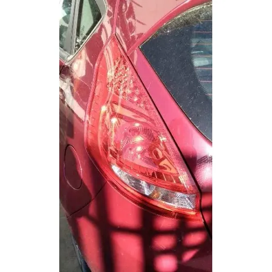 FORD FIESTA (CB1) '2009 AMBIENTE ROJO