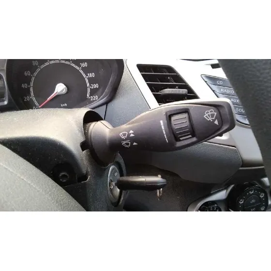 FORD FIESTA (CB1) '2009 AMBIENTE ROJO