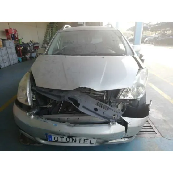 TOYOTA COROLLA VERSO (R1) '2007 2.2 TURBODIESEL CAT GRIS PLATA