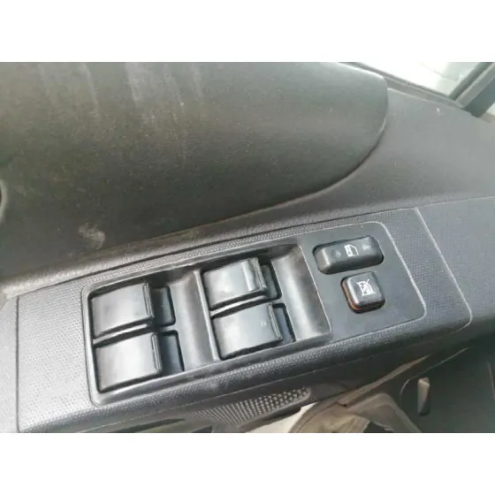 TOYOTA COROLLA VERSO (R1) '2007 2.2 TURBODIESEL CAT GRIS PLATA