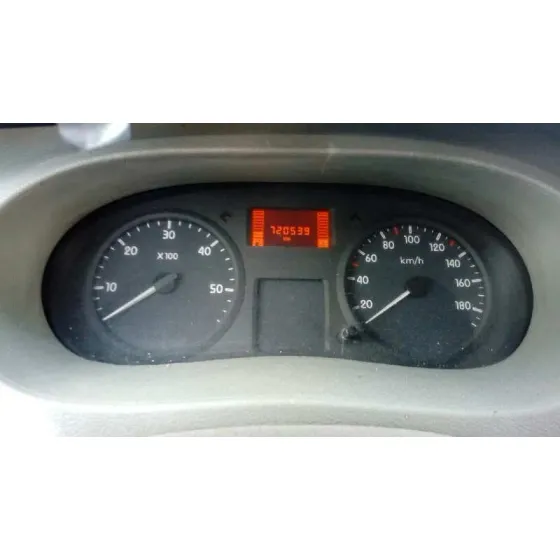 NISSAN INTERSTAR MOD. 04 (X70) '2007 2.5 DCI DIESEL CAT BLANCO