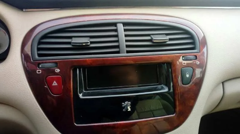 PEUGEOT 607 (S2) '2005 BASICO AZUL