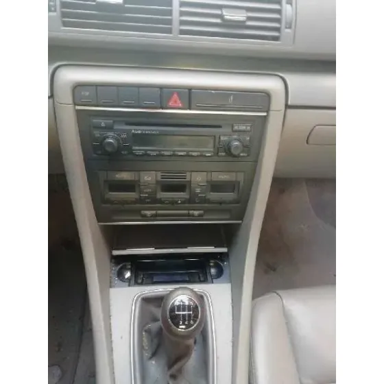 AUDI A4 BERLINA (8E) '2005 2.5 TDI GRIS