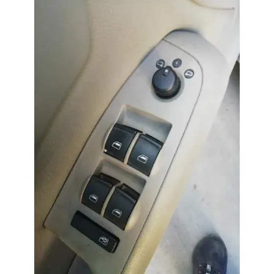 AUDI A4 BERLINA (8E) '2005 2.5 TDI GRIS
