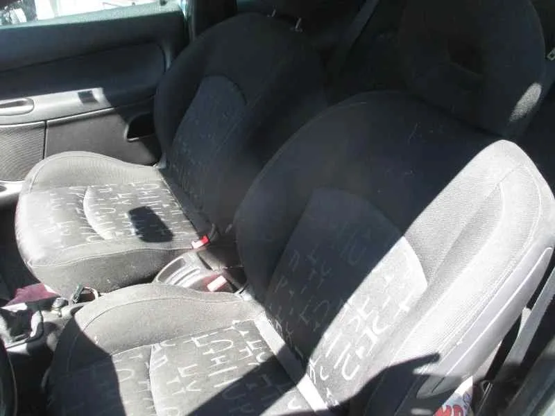 PEUGEOT 206 BERLINA '2001 XS AZUL