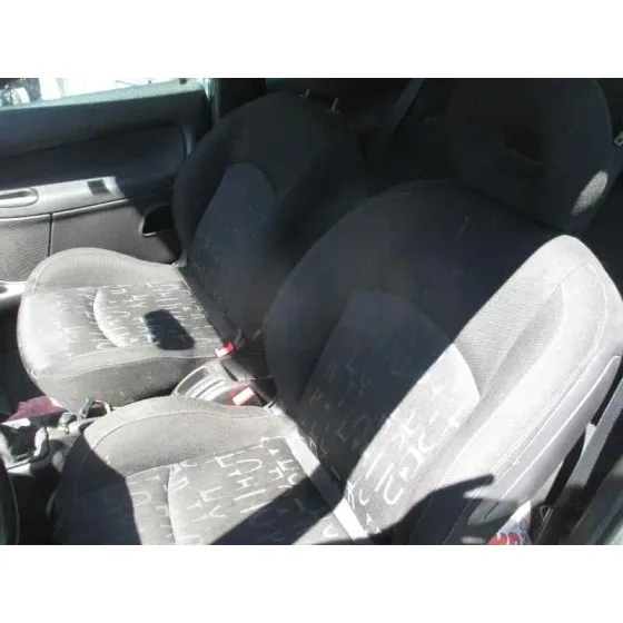 PEUGEOT 206 BERLINA '2001 XS AZUL