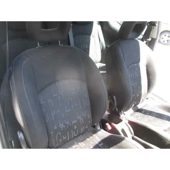 PEUGEOT 206 BERLINA '2001 XS AZUL