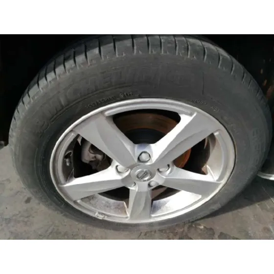 VOLVO V40 '2017 2.0 DIESEL CAT BLANCO
